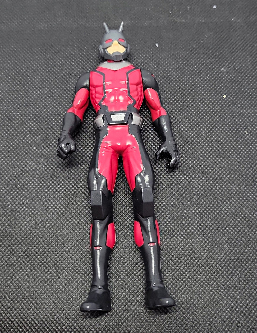 Hasbro Marvel Ant-Man 6" Action Figure Plastic Red Black Gray 2022